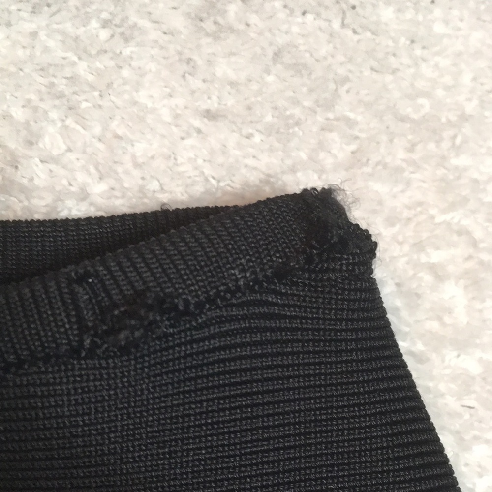 Herve Leger black bandage bodycon skirt - Picture 11 of 11